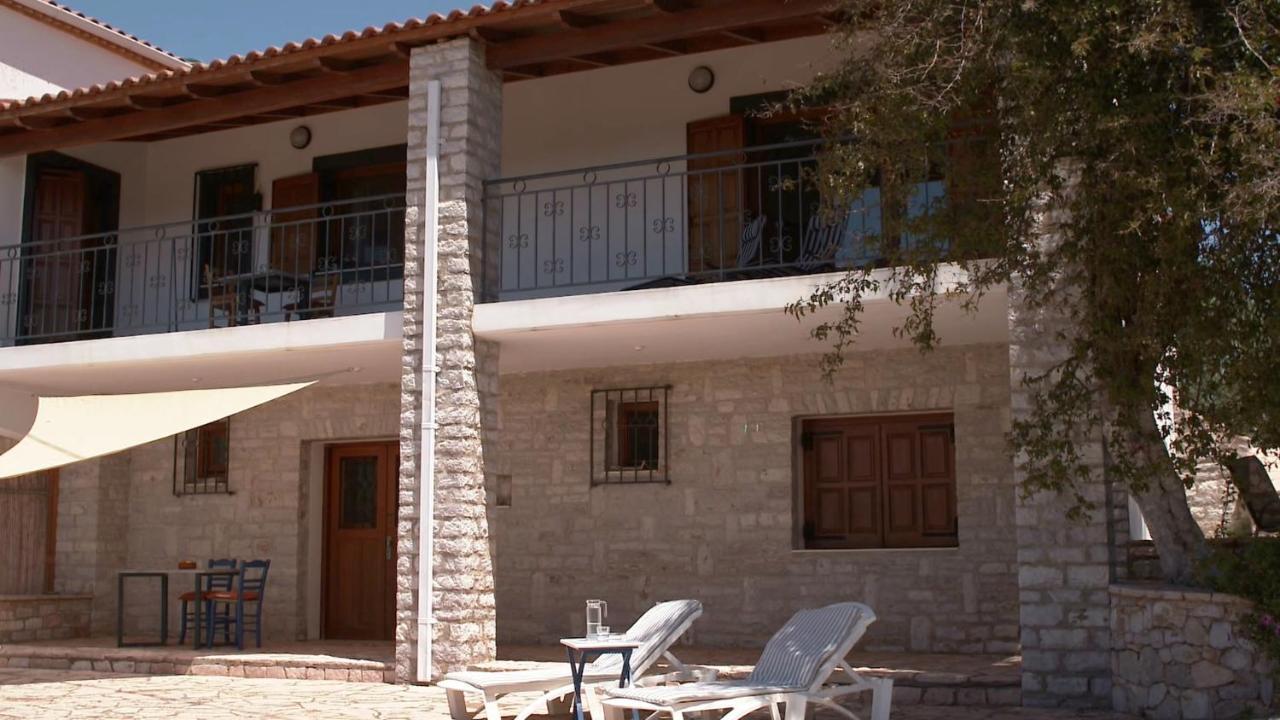 Ionianeon Apartments Agios Ilias  Екстер'єр фото